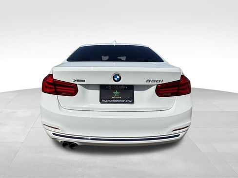 Used 2018 BMW 330i xDrive Sedan AWD/4WD image 7