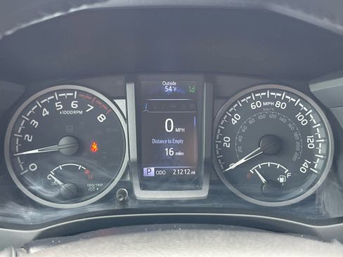 Used 2022 Toyota Tacoma TRD Pro image 14