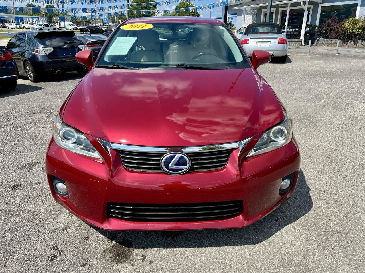 Used 2011 Lexus CT 200h FWD image 2
