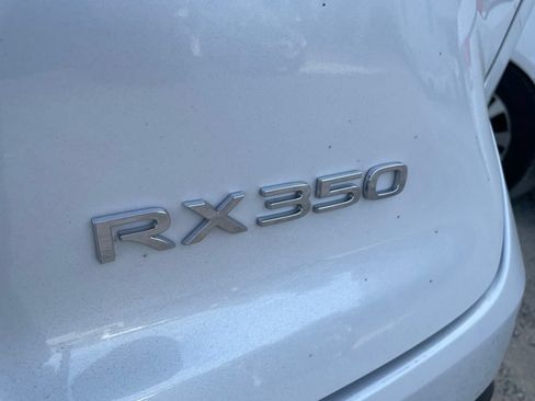Used 2024 Lexus RX 350 Premium w/ Convenience Package FWD image 10