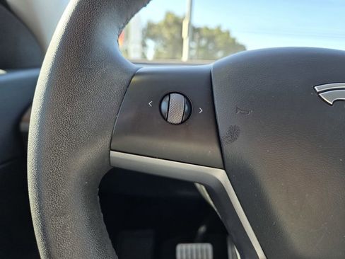Used 2021 Tesla Model Y Performance AWD/4WD image 20