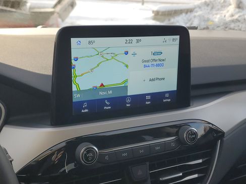 Used 2022 Ford Escape SEL image 16