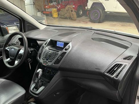 Used 2015 Ford Transit Connect XL FWD image 10