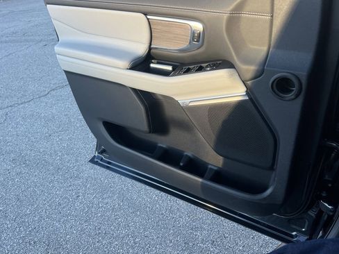 New 2025 Ford Expedition Max Platinum w/ Platinum Ultimate Package image 15