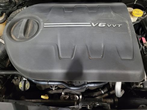 Used 2014 Jeep Cherokee Latitude AWD/4WD image 30