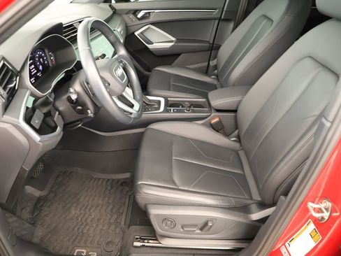 Certified 2022 Audi Q3 2.0T Premium w/ Convenience Package AWD/4WD image 24