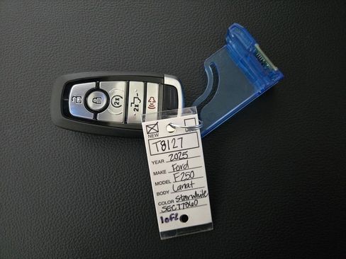 New 2025 Ford F250 Lariat w/ Lariat Ultimate Package image 40