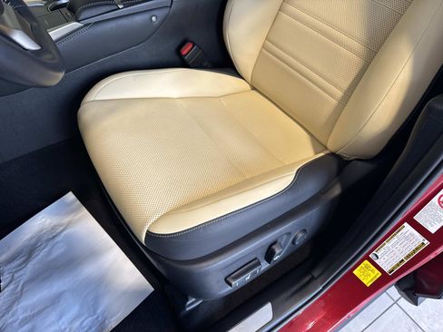 Certified 2019 Lexus NX 300h 300h image 20