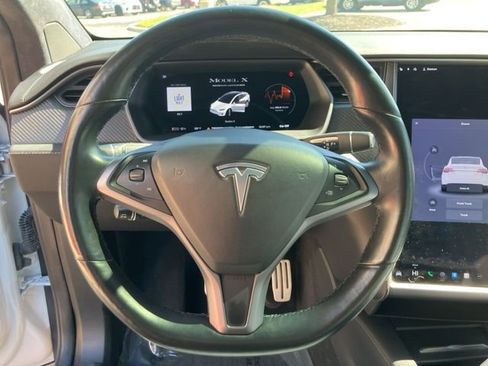 Used 2020 Tesla Model X Performance image 11