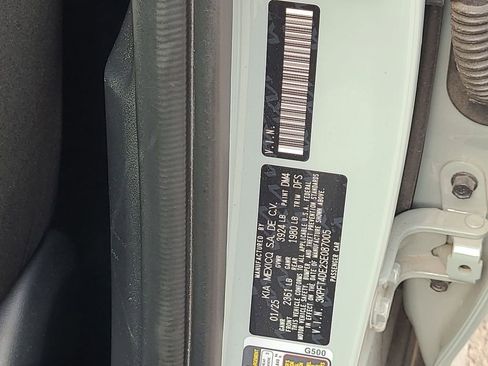 Used 2025 Kia K4 FWD image 35