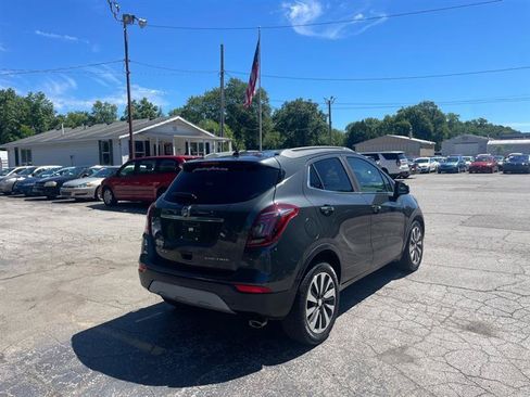 Used 2018 Buick Encore Essence FWD image 5