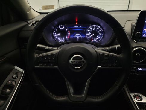 Used 2021 Nissan Sentra SR w/ SR Premium Package FWD image 22