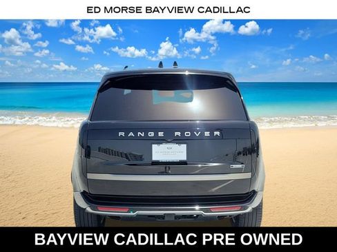 Used 2025 Land Rover Range Rover Long Wheelbase SE AWD/4WD image 3