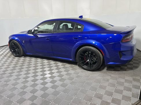 Used 2021 Dodge Charger SRT Hellcat RWD image 6