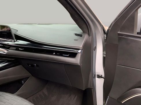 Used 2024 Cadillac Escalade V w/ LPO, Floor Liner Package AWD/4WD image 18