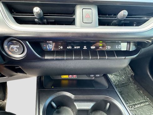 Used 2024 Lexus UX 250h FWD w/ Premium Package image 17