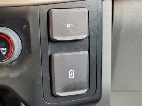 Used 2021 Ford F150 XLT image 26