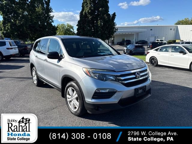 Used 2018 Honda Pilot LX image 1