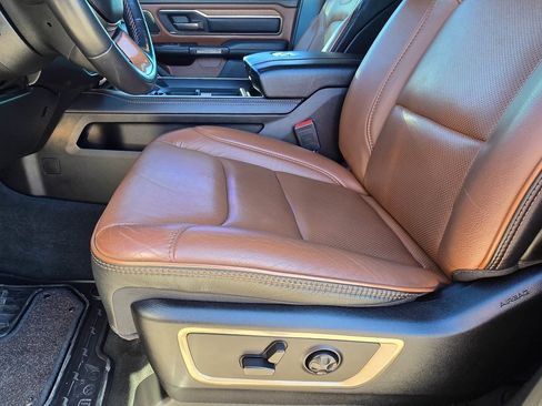 Used 2021 RAM 1500 Limited image 17