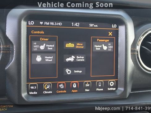 Used 2021 Jeep Wrangler Unlimited Sahara image 34