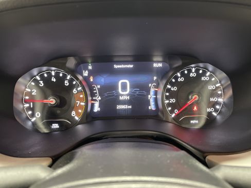 Used 2024 Jeep Compass Limited image 21