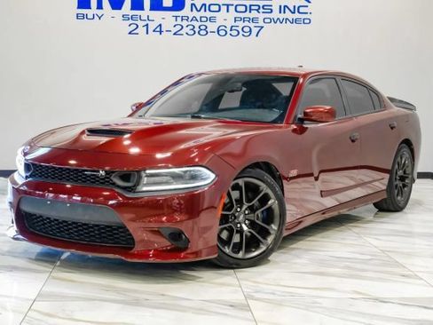 Used 2021 Dodge Charger Scat Pack w/ Navigation & Travel Group RWD image 2