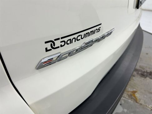 Used 2020 Ford EcoSport S image 25