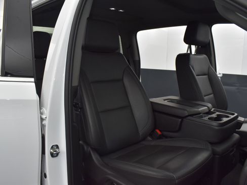 Used 2025 GMC Sierra 1500 SLT image 26