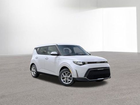New 2025 Kia Soul S image 8