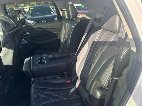 Used 2025 Acura MDX w/ Advance Package image 39