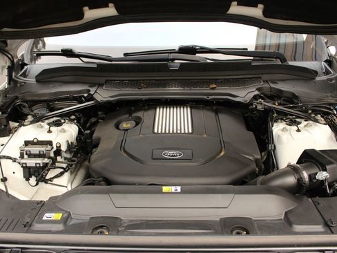 Used 2016 Land Rover Range Rover Sport HSE image 53