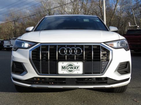 Used 2019 Audi Q3 2.0T Premium image 3