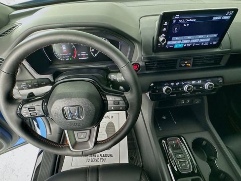 New 2025 Honda Pilot TrailSport image 12