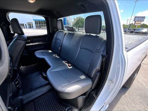 Used 2024 RAM 2500 Tradesman w/ Chrome Appearance Group AWD/4WD image 23