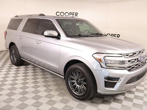 Used 2024 Ford Expedition Max Platinum AWD/4WD image 1