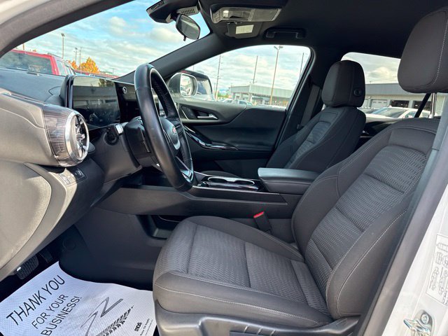 Used 2025 Chevrolet Equinox LT AWD/4WD image 22