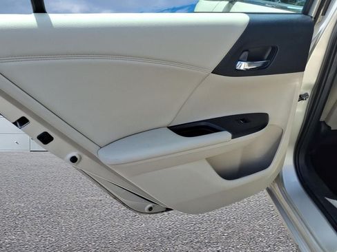 Used 2014 Honda Accord EX-L image 14