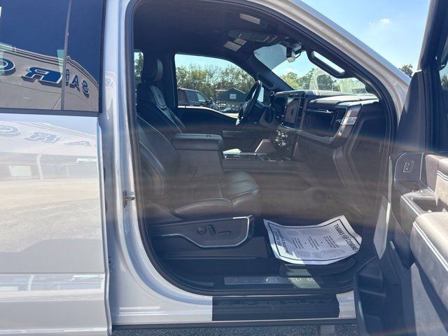 Used 2026 Ford F250 Platinum AWD/4WD image 11