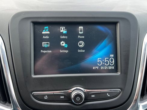 Used 2018 Chevrolet Equinox LT image 21