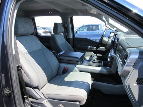 Used 2022 Ford F150 Lightning XLT AWD/4WD image 20