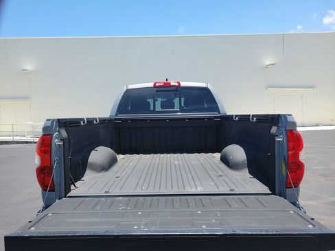 Used 2021 Toyota Tundra SR5 w/ SR5 Upgrade Package AWD/4WD image 14