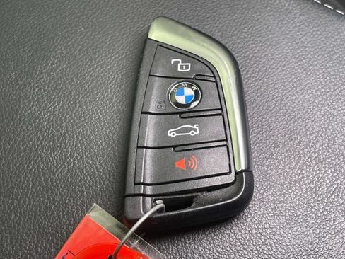 Used 2021 BMW X3 xDrive30i w/ Premium Package AWD/4WD image 40