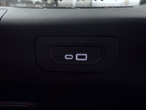 Used 2024 Jeep Grand Cherokee L Laredo AWD/4WD image 23