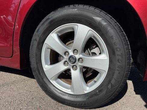 Used 2018 Toyota Sienna LE image 46