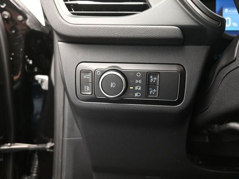 New 2025 Ford Escape SE image 12