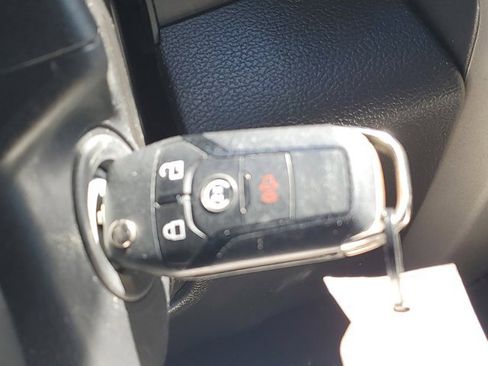 Used 2021 Ford F250 Lariat image 28