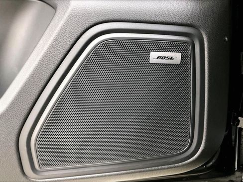 Used 2020 Porsche Macan AWD/4WD image 32
