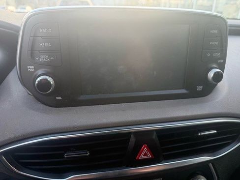 Used 2019 Hyundai Santa Fe SEL image 14