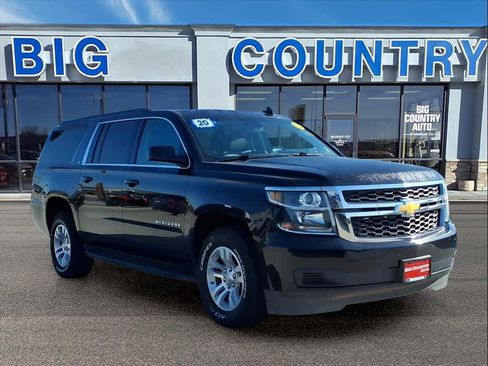 Used 2020 Chevrolet Suburban LT AWD/4WD image 8