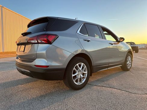 Used 2024 Chevrolet Equinox LT image 8